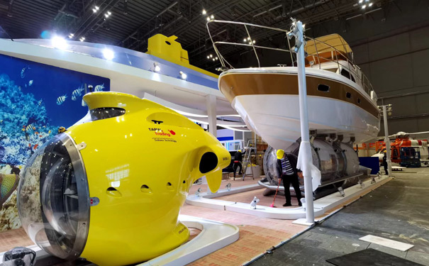 展位91看片成人版